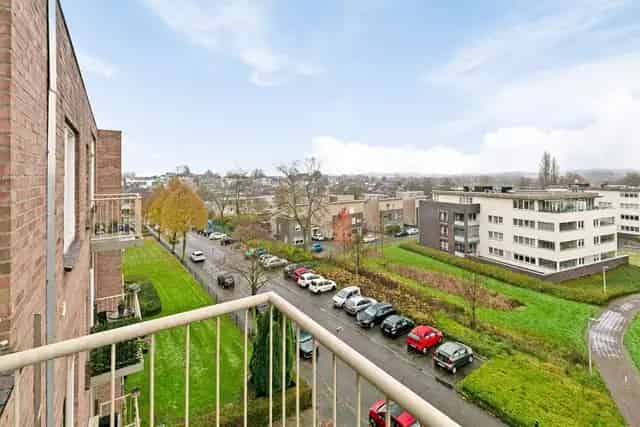 Galerijflat te huur in Nuth 5 kamers 72m2