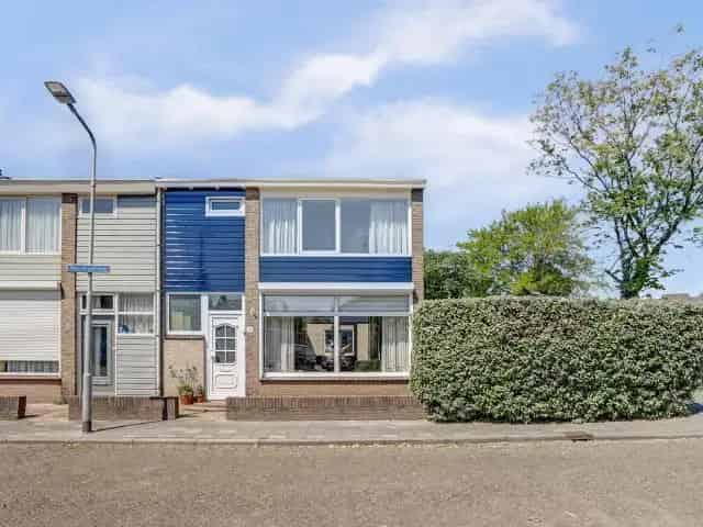Hoekwoning Goes 3 slaapkamers moderne keuken royale garage