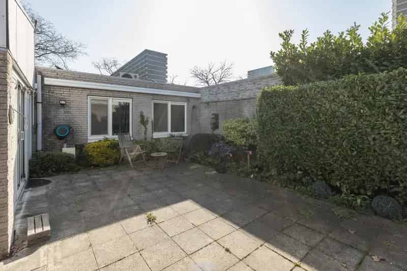 3 Kamer Hoekbungalow Ommoord Ruime Tuin Nabij Metro