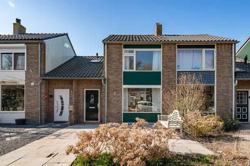 Ruime Eengezinswoning Aalsmeer 102m² 12 Zonnepanelen Tuin