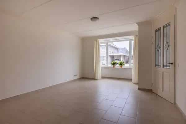 Luxe Tussenwoning Kruidenwijk 3 slaapkamers Tuinkamer Airco
