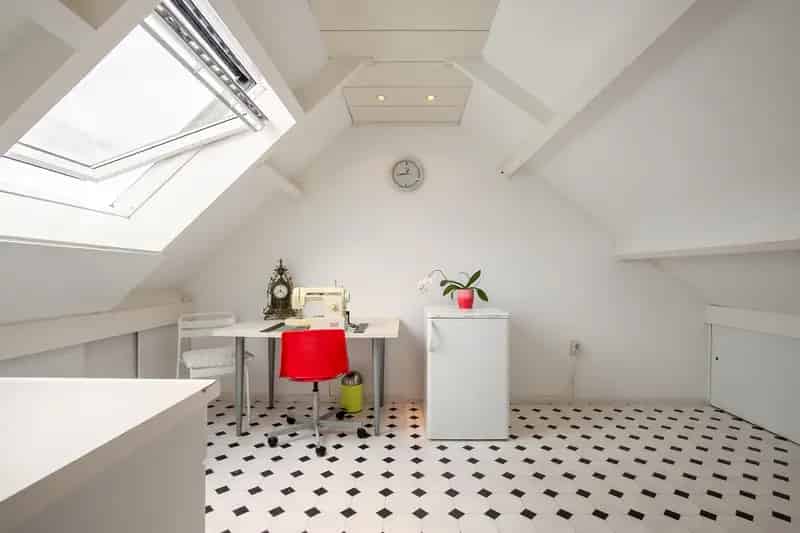 Ruime 4 Slaapkamers Twee Onder Een Kapwoning Heerlen