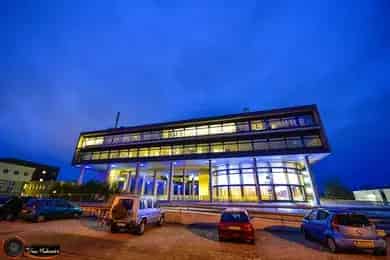 4000 m2 Kantoorruimte te Huur Roermond - Modern Kantoorgebouw met Parkeerplaatsen