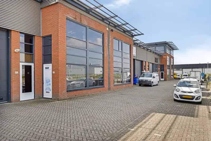Kantoorruimte te huur Hendrik Ido Ambacht 276m2