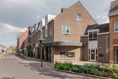 260 m2 Winkelruimte te Huur Heythuysen