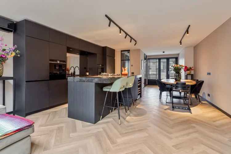 Ruime Familiewoning Leiden Stevenshof 3 slaapkamers Wellness Badkamer