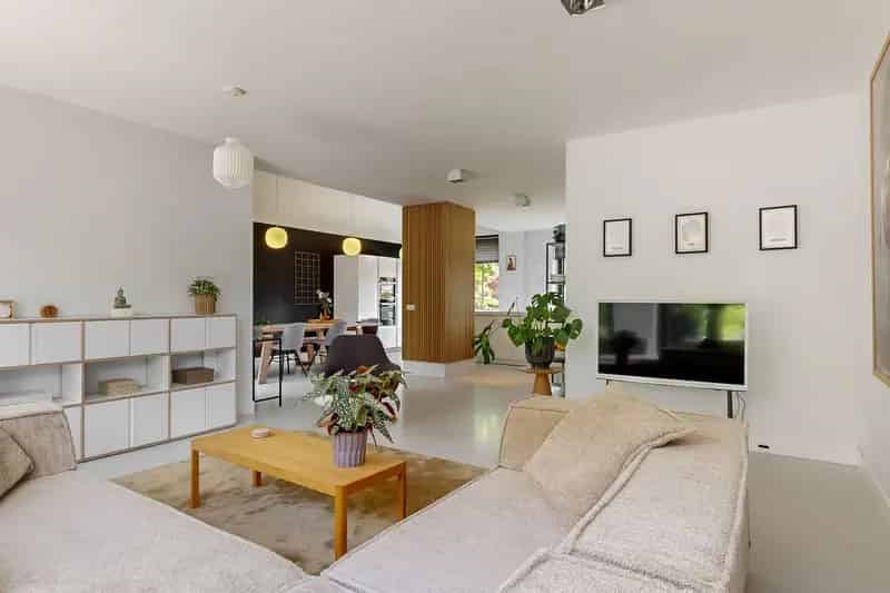 Herenhuis Zoeterwoude 6 kamers Ruime tuin Energielabel A