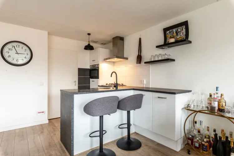 Ruim 3 kamer appartement Hoofddorp Centrum 80m2 2 slaapkamers