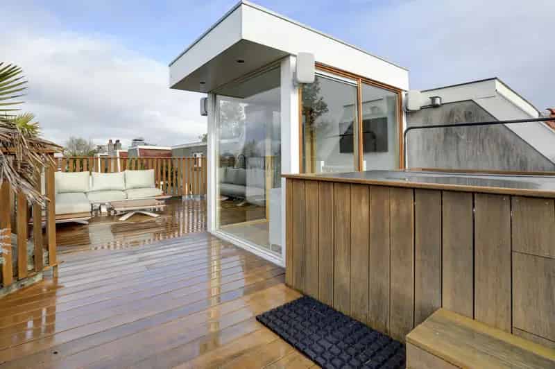 Luxe Appartement Vondelpark 120m2 3 slaapkamers Jacuzzi Parkeerplaats