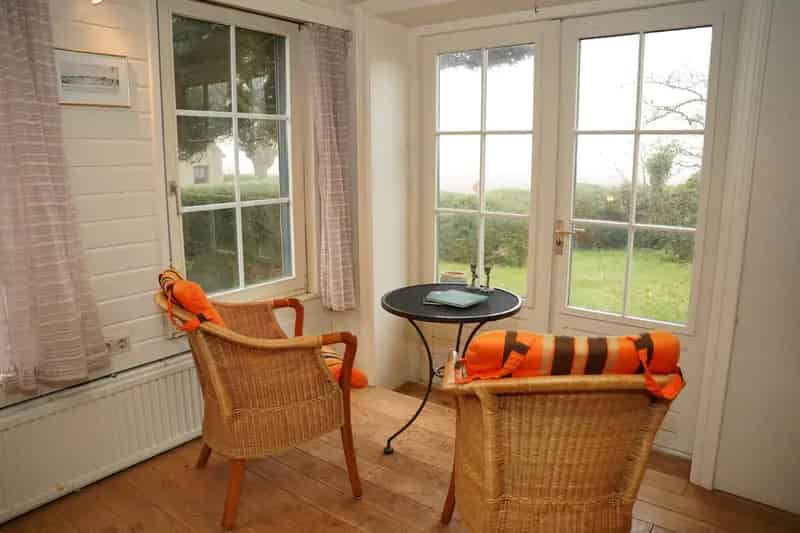 Rustig gelegen huis in Oostburg met tuin en waterzicht