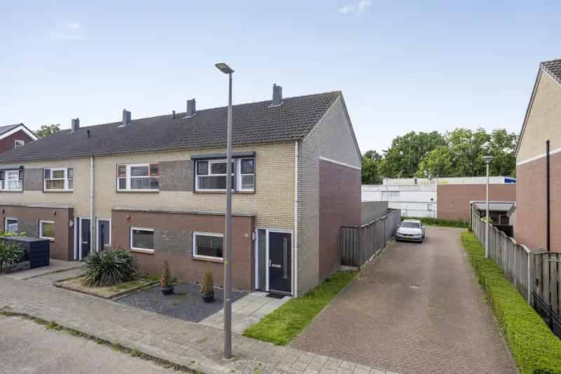 Moderne Hoekwoning 4 Slaapkamers Haghoek