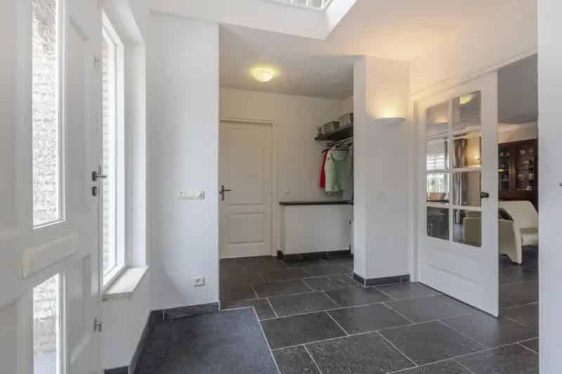 Vrijstaande Villa Hardinxveld-Giessendam Ruime Tuin 4 slaapkamers