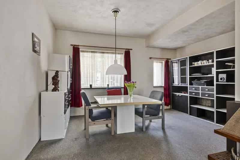 Jaren 30 woning Tilburg te moderniseren
