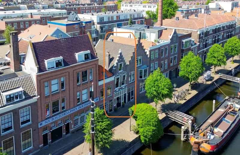 Huis te koop Delfshaven: 3-laags woning met havenzicht
