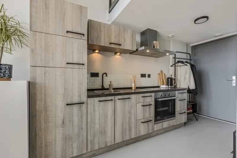 Starterappartement Veenendaal Historisch Pand 44m2 Frans Balkon