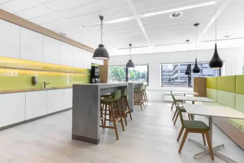 Privékantoor huren: Moderne Co-working Ruimte