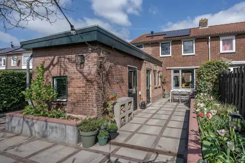Huis te koop Hedel Nieuwstraat 3 slaapkamers zonnige tuin