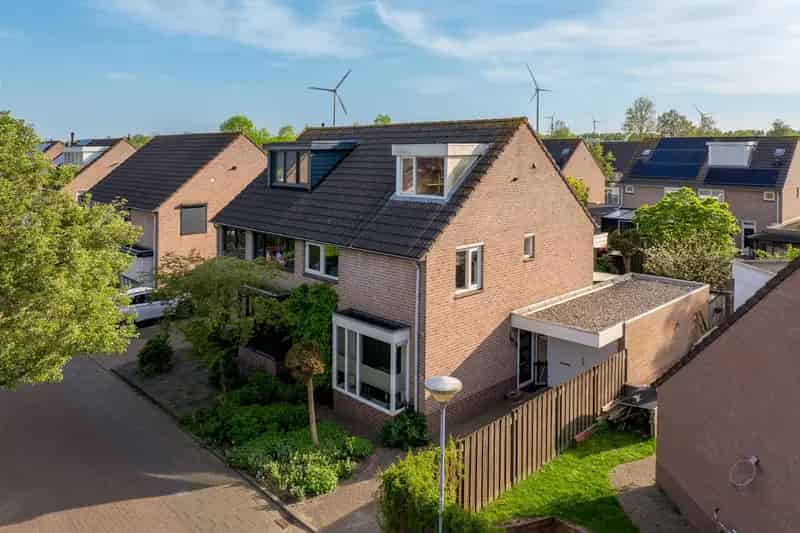 Ruime Hoekwoning Maaspoort 4 slaapkamers Instapklaar