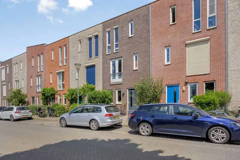 Moderne Tussenwoning Lent 3 slaapkamers Tuin Uitbreidingsmogelijkheden
