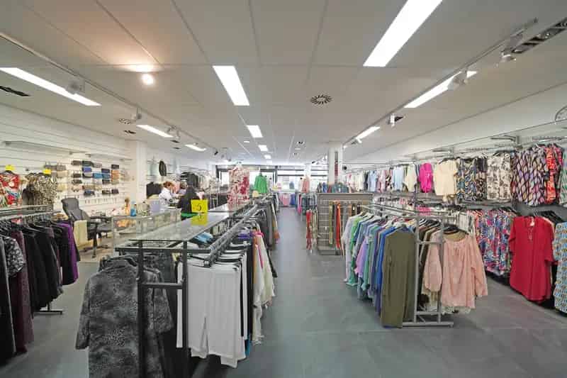 Winkelruimte te Huur Stadhuisstraat Almere Centrum 174m2