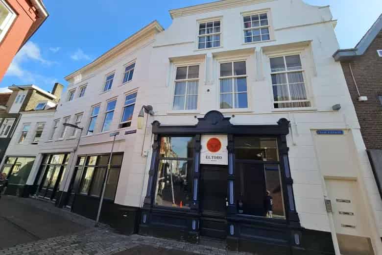 631 m2 Horeca te Koop in Goes: 7 Appartementen