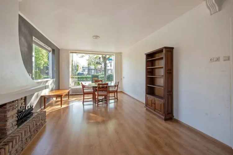 3 Kamer Parterre Woning Voorburg Ruime Tuin Dubbel Glas
