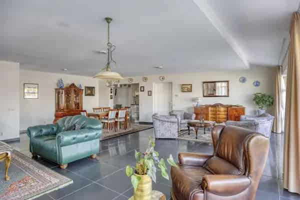 Luxe Havenappartement Tholen 153m2 Terras Garage Steiger