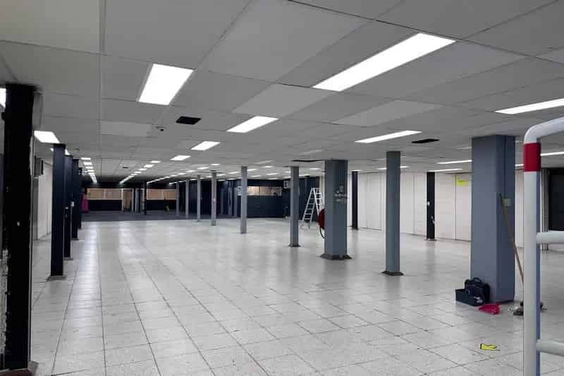 Commerciële Ruimte te Huur Groningen Haddingestraat 495m2