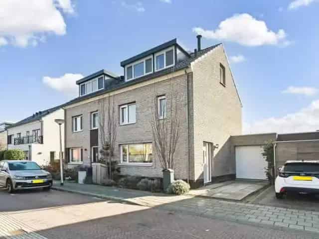 Ruime 6-Kamer Tweekapper Delft Nabij Centrum