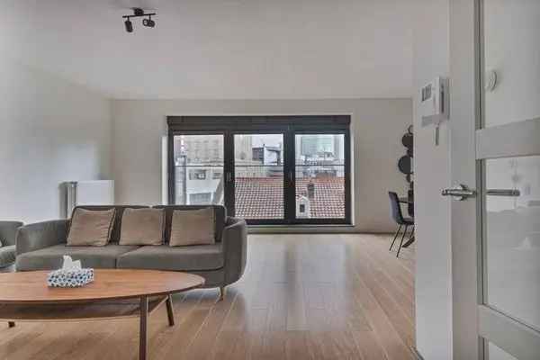 Appartement Te Huur in Rotterdam, Zuid-Holland