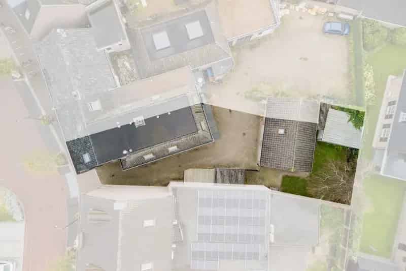 Winkel Bergeijk te koop 7 slaapkamers grote garage