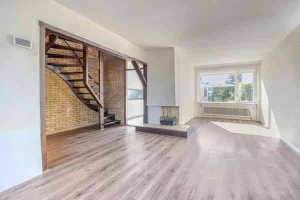 4 Slaapkamers Licht Huis Zonnige Tuin Welgelegen