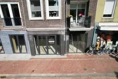 100m2 Winkelruimte te Huur Steenbergen Stadscentrum
