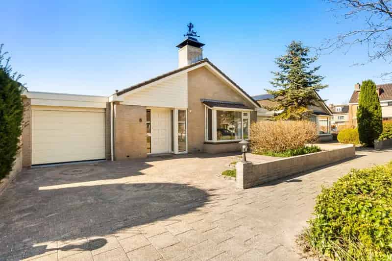 Royale Bungalow te koop Heemskerk 201m2
