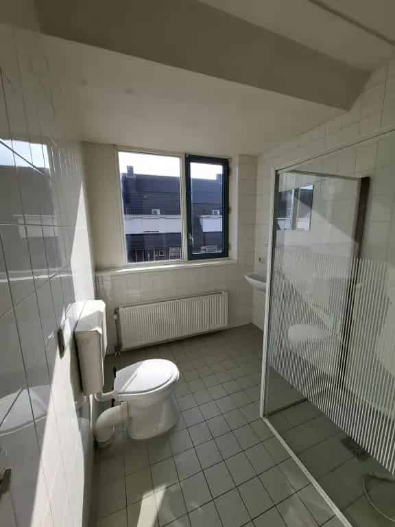 Tussenwoning Dordrecht Wielwijk 3 slaapkamers tuin