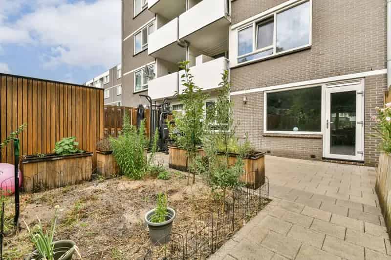 Appartement te koop: Montfoorthof 38 1106 JM Amsterdam 