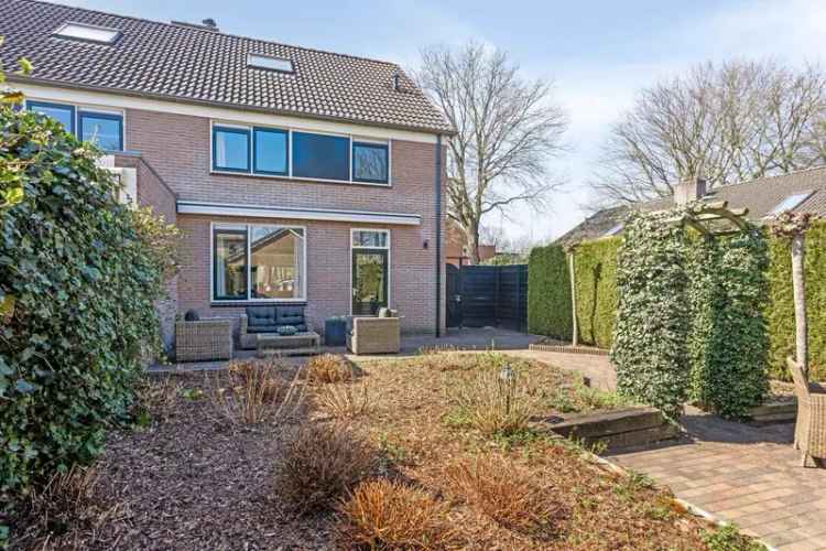 Huis te Koop Ugchelen 4 Slaapkamers Tuin Garage