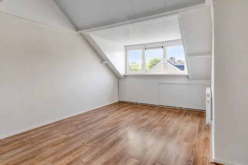 Ruime Tussenwoning 127m2 4 slaapkamers  Kindvriendelijke omgeving