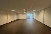 107m2 Kantoorruimte Hoogvliet te Huur