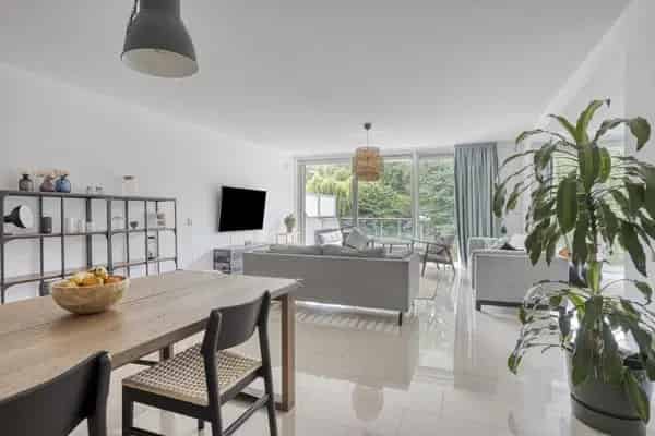 Royaal 4 kamer appartement Amsterdam Osdorp 144m2
