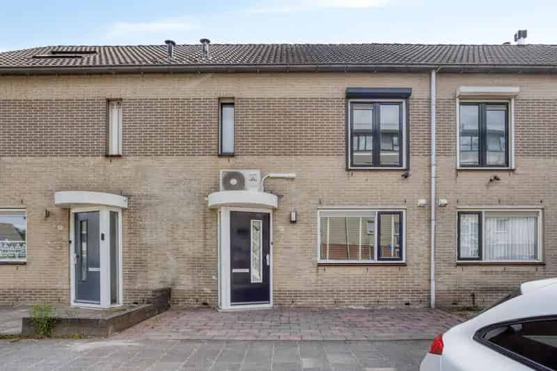 Huis te koop Mozartweg Almere 4 slaapkamers tuin airco
