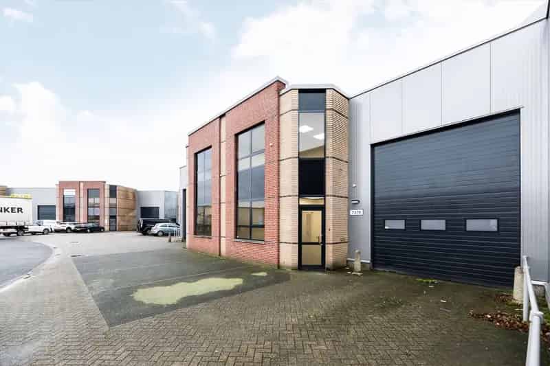 Bedrijfshal te Huur Breda Minervum 280m²
