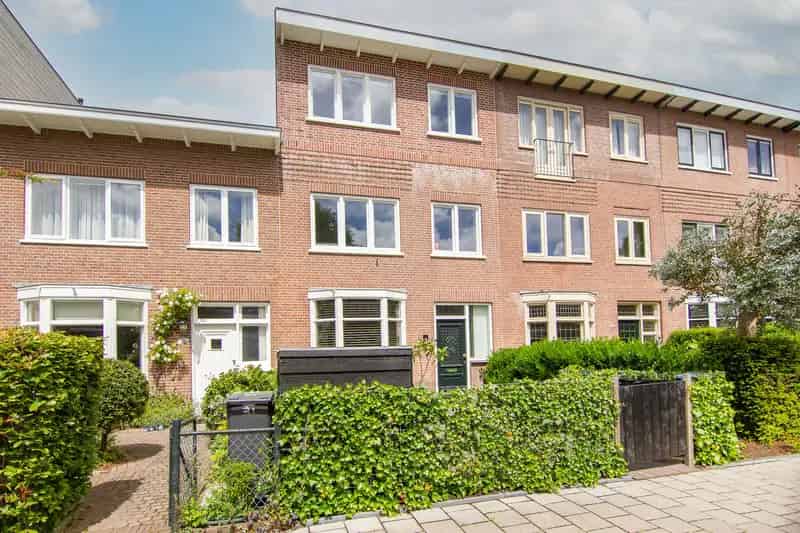 Luxe Familiehuis Overveen 4 slaapkamers 2 badkamers