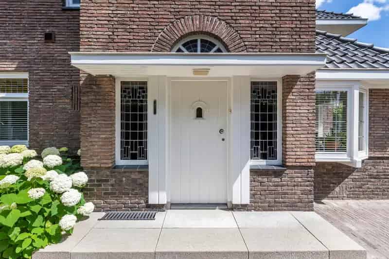 Jaren 30 Villa 5 slaapkamers ruim bijgebouw Veenendaal