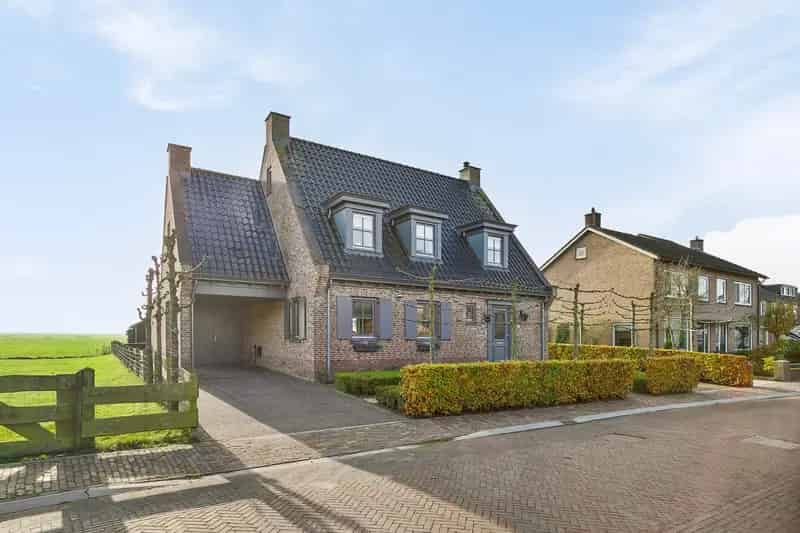 Luxe Vrijstaande Woning Eemdijk met Weids Uitzicht