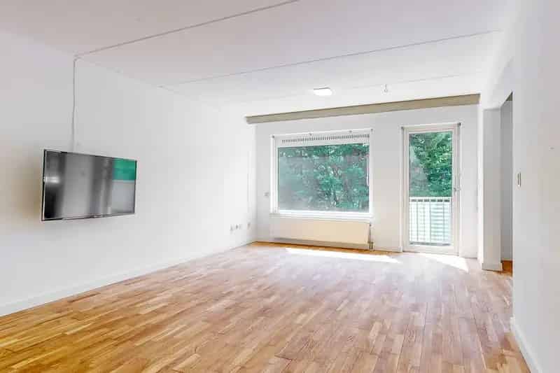 3 Kamer Appartement Amsterdam Buitenveldert Balkon Berging Lift