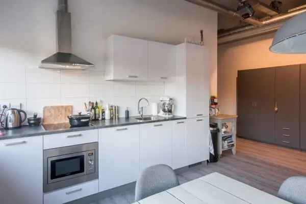 Appartement Te Huur in Dordrecht, Zuid-Holland