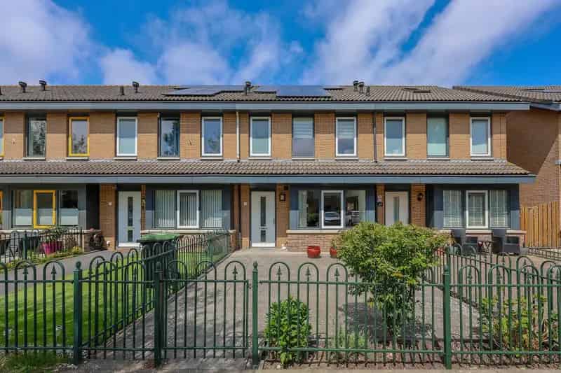 4 Slaapkamers Familiewoning Almere Tussen de Vaarten
