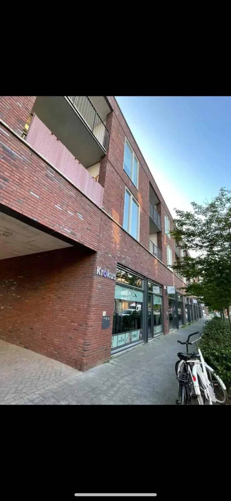 Woning 2012 Tweede Verdieping Lift Parkeerplaats Centrum