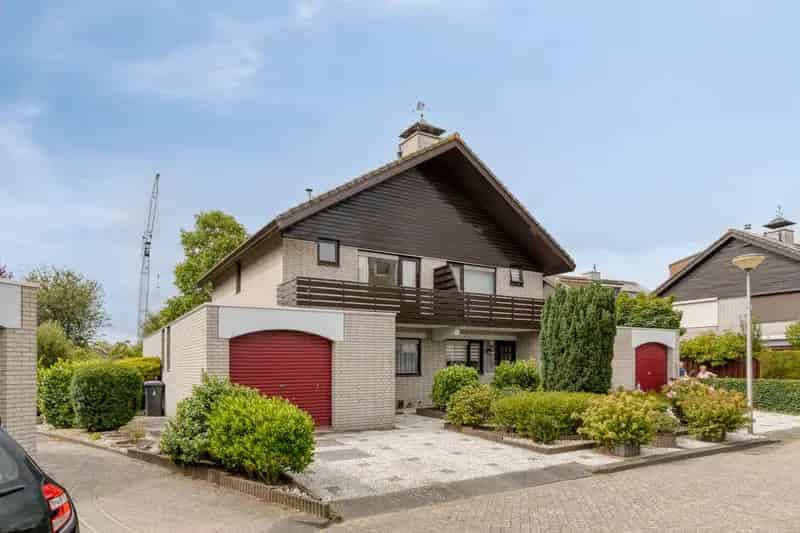 Huis te koop: Nijlstraat 4 3207 AL Spijkenisse | Funda